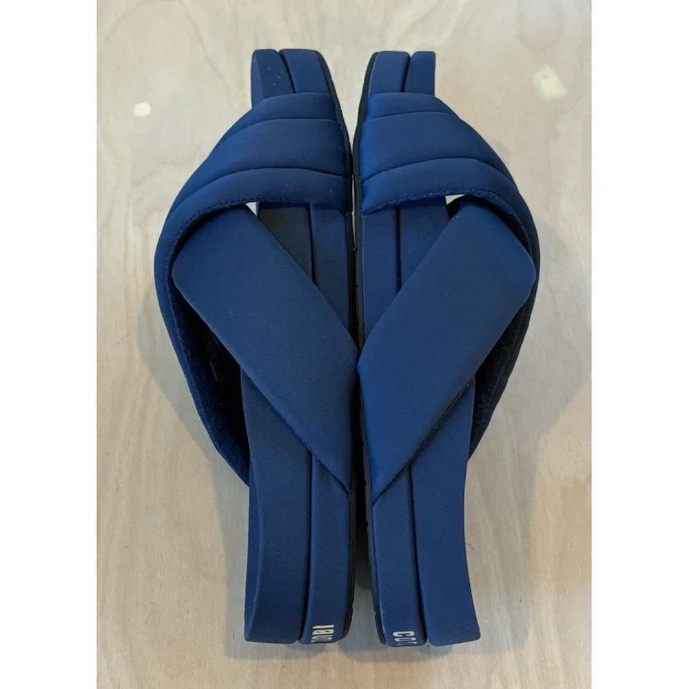 Commbi The Huggy Slide Sandals Comfort Slip-On Navy Blue Casual Women's 8 EUC